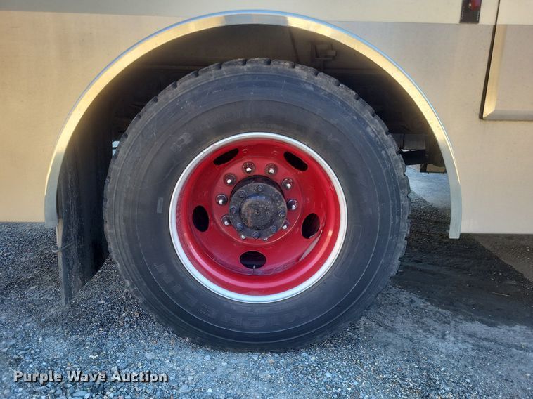 image for item MI9935 1999 Chevrolet C8500 tanker fire truck