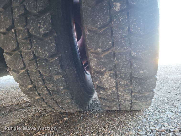 image for item MI9935 1999 Chevrolet C8500 tanker fire truck