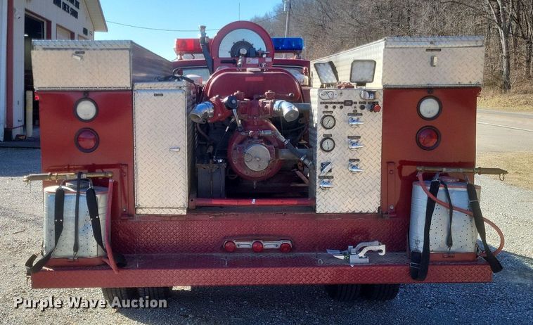 image for item MI9936 1988 Ford F350 XL brush fire truck
