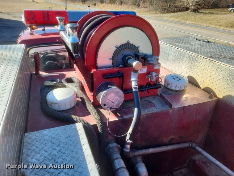 image for item MI9936 1988 Ford F350 XL brush fire truck