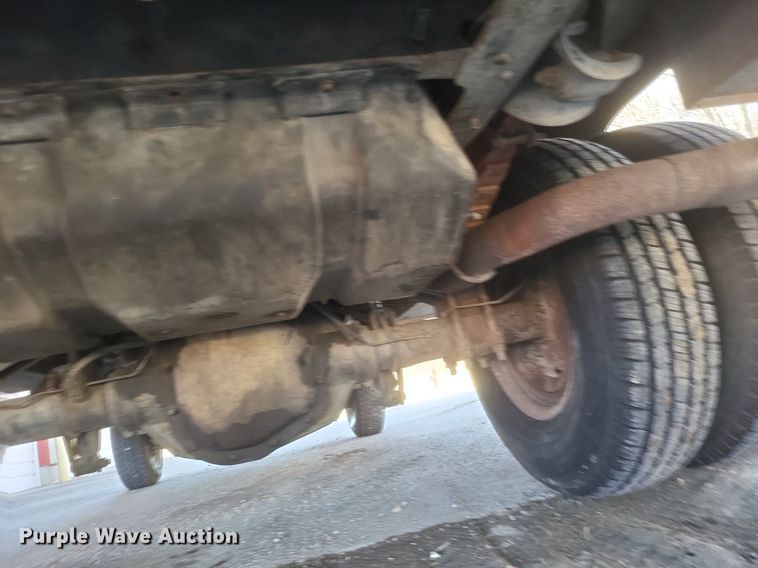 image for item MI9936 1988 Ford F350 XL brush fire truck