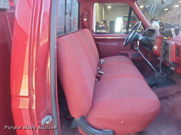 image for item MI9936 1988 Ford F350 XL brush fire truck