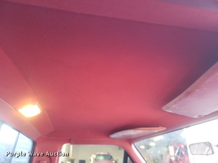 image for item MI9936 1988 Ford F350 XL brush fire truck