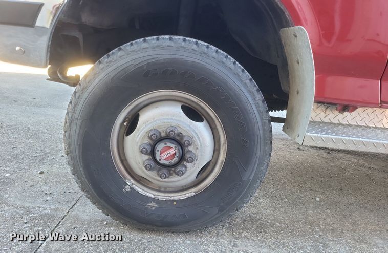 image for item MI9936 1988 Ford F350 XL brush fire truck