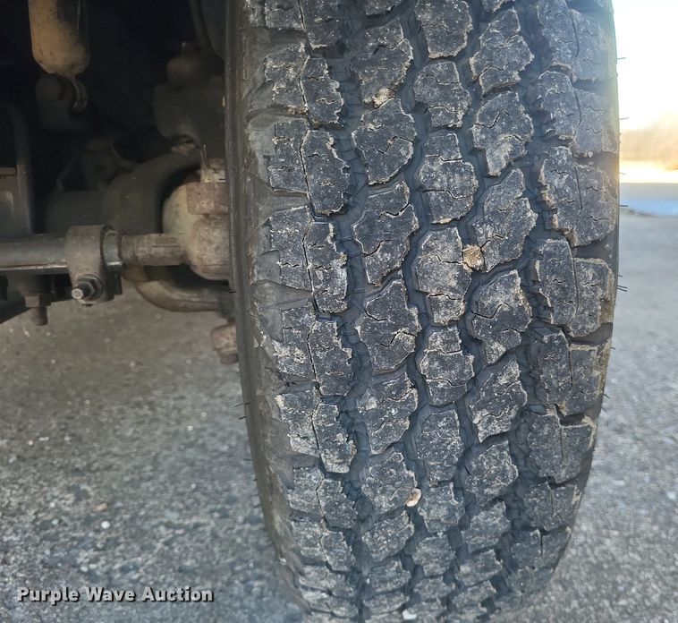 image for item MI9936 1988 Ford F350 XL brush fire truck