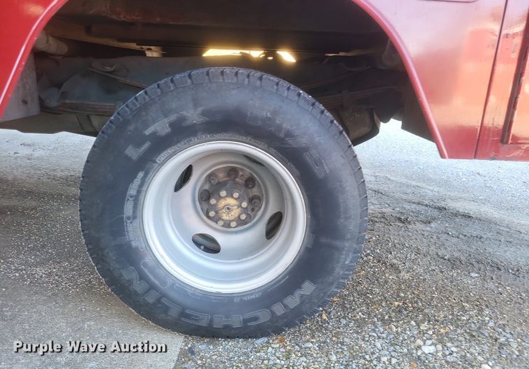 image for item MI9936 1988 Ford F350 XL brush fire truck