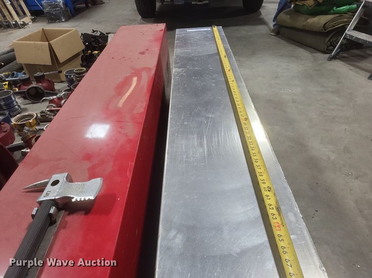 image for item MI9940 Fire fighting equipment