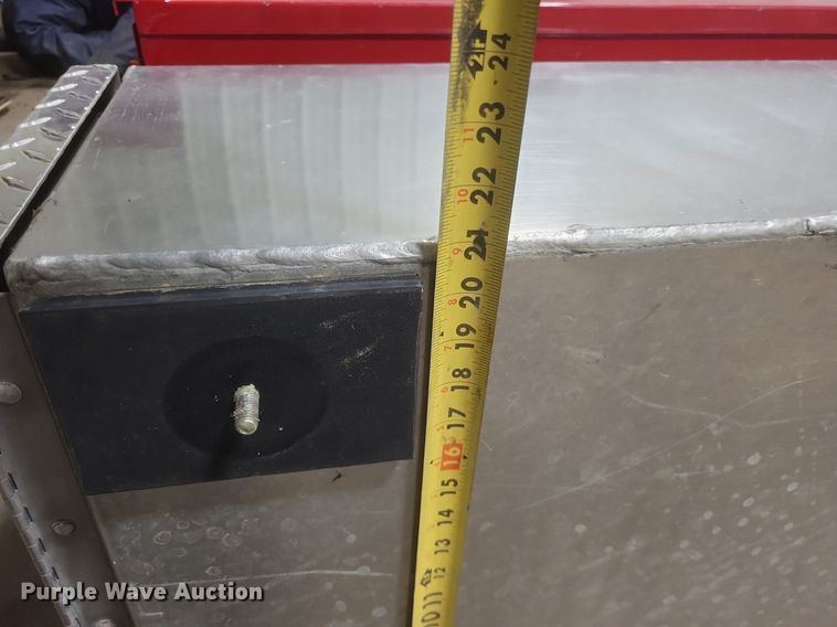 image for item MI9940 Fire fighting equipment