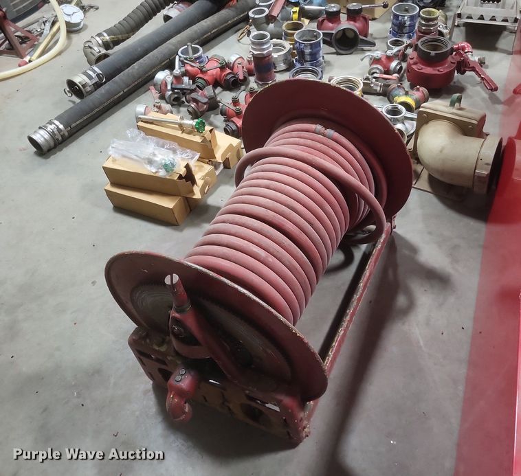 image for item MI9940 Fire fighting equipment