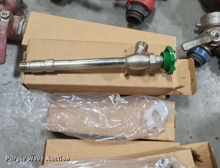 image for item MI9940 Fire fighting equipment