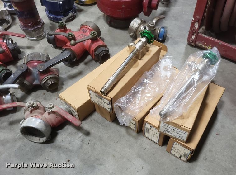 image for item MI9940 Fire fighting equipment