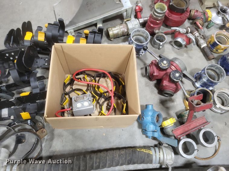 image for item MI9940 Fire fighting equipment