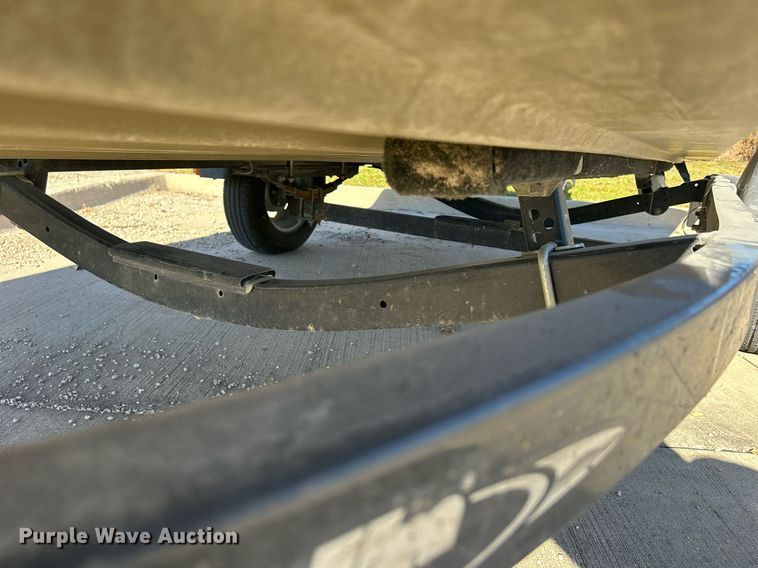 image for item MO9075 2008 Alumacraft 1860A boat