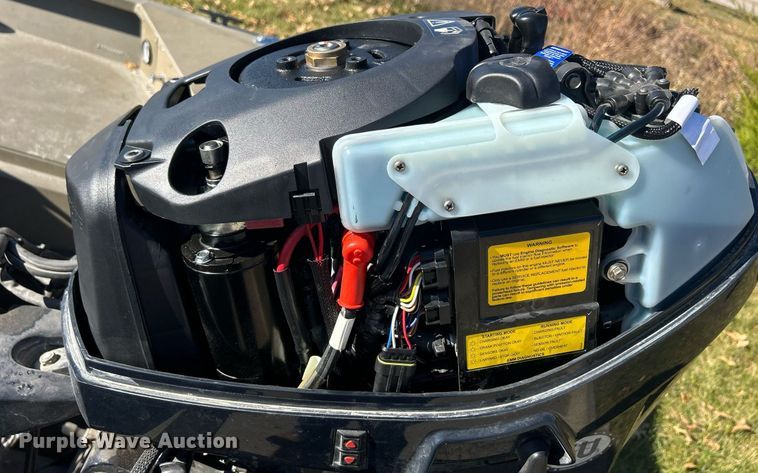 image for item MO9075 2008 Alumacraft 1860A boat