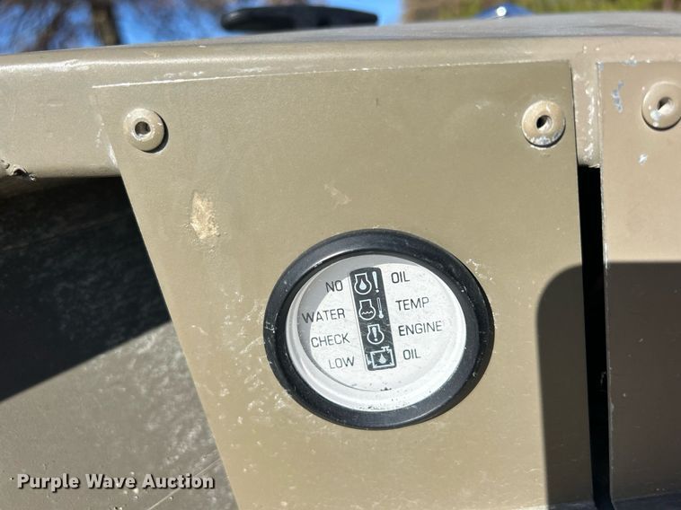 image for item MO9075 2008 Alumacraft 1860A boat