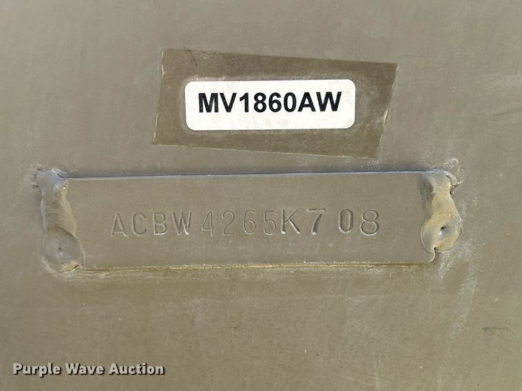 image for item MO9075 2008 Alumacraft 1860A boat