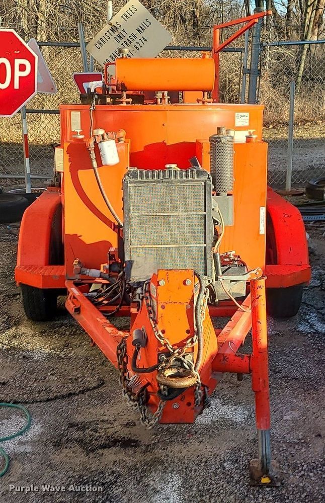 image for item MQ9614 Crafco EZ Pour melter applicator