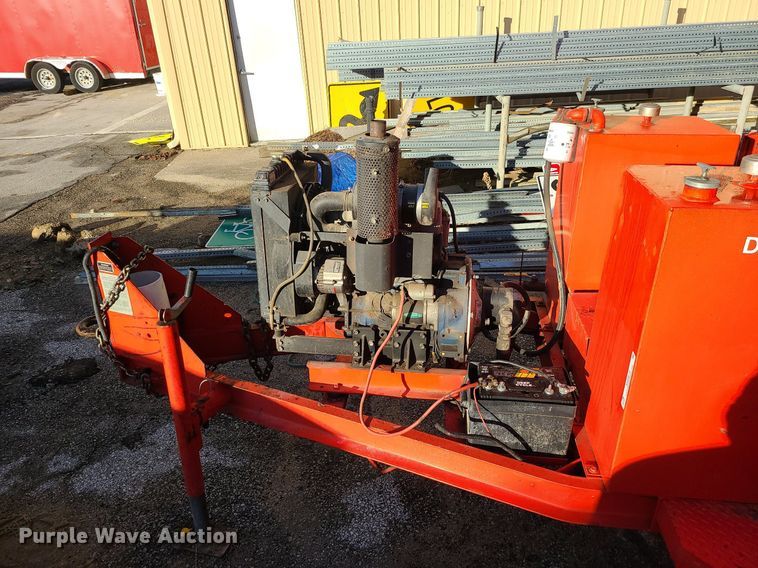 image for item MQ9614 Crafco EZ Pour melter applicator