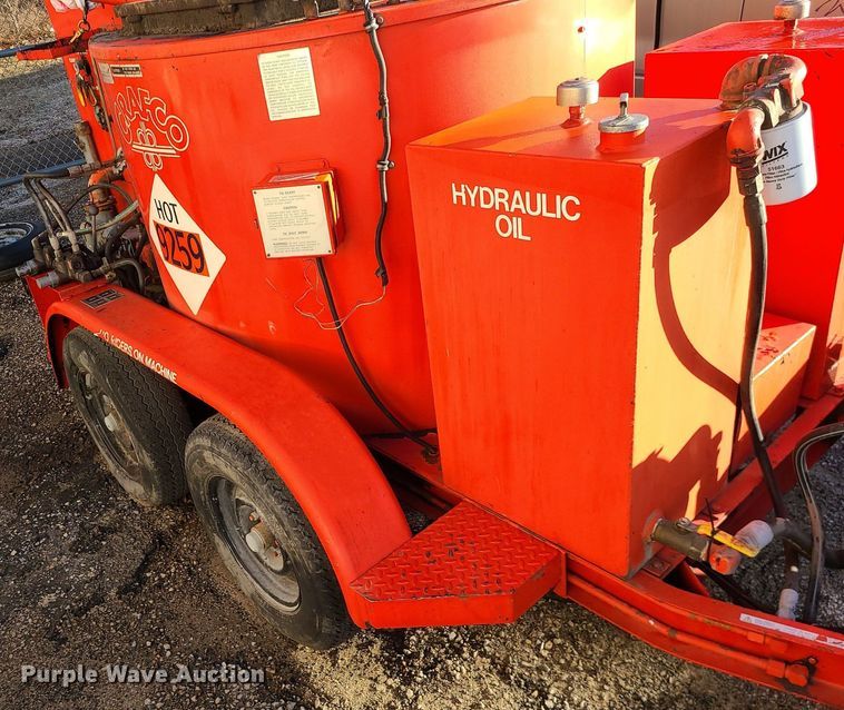 image for item MQ9614 Crafco EZ Pour melter applicator