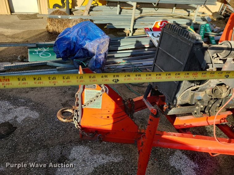 image for item MQ9614 Crafco EZ Pour melter applicator