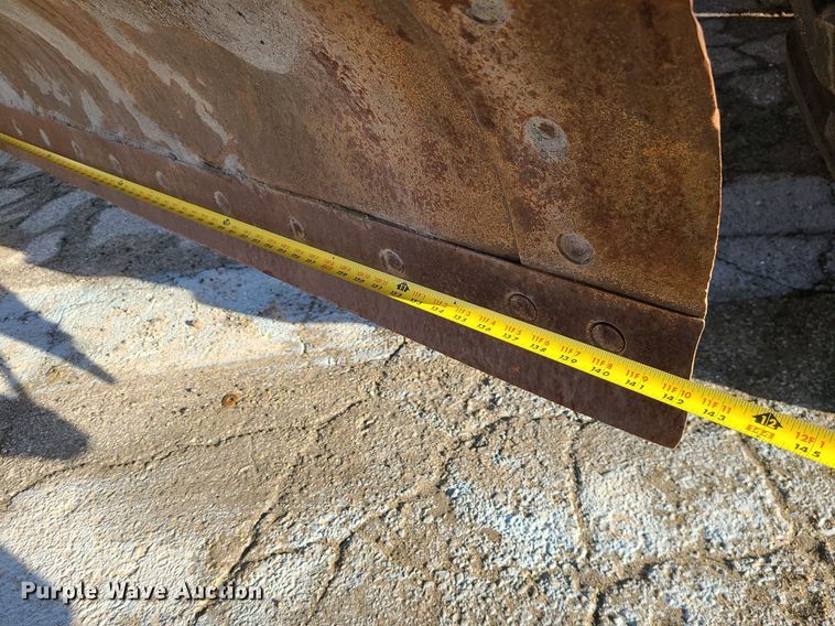 image for item MQ9615 1971 Caterpillar  112F rigid frame motor grader