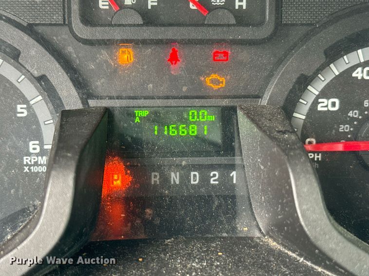 image for item NA9779 2012 VPG MV1CD handicap accessible SUV