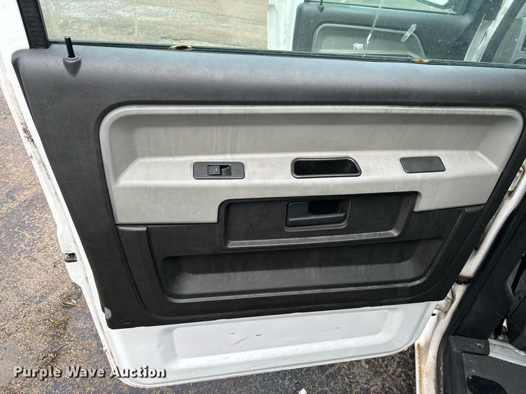 image for item NA9779 2012 VPG MV1CD handicap accessible SUV