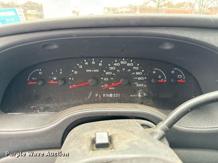 image for item NA9781 2008 Ford E450 Super Duty shuttle bus