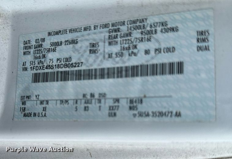 image for item NA9784 2008 Ford E450 Super Duty shuttle bus