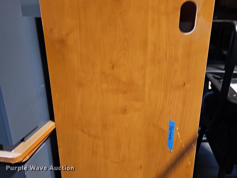 image for item NE9454 (6) desks