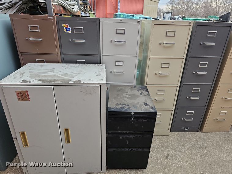 image for item NE9455 (13) filing cabinets