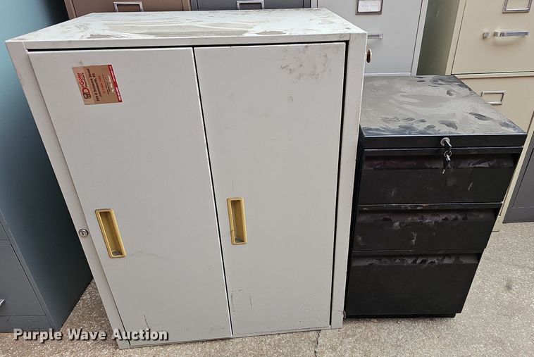 image for item NE9455 (13) filing cabinets