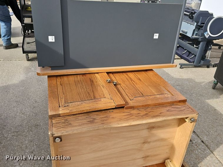 image for item NE9456 Furniture