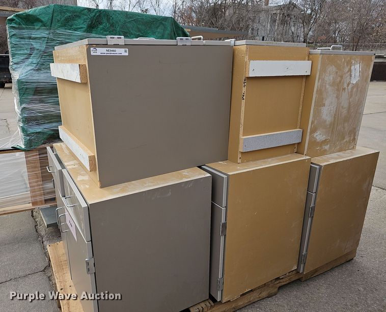 image for item NE9460 (14) base cabinets