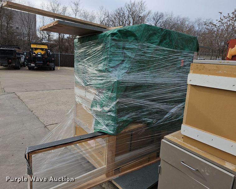 image for item NE9460 (14) base cabinets