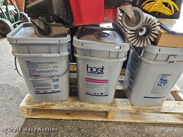 image for item NE9461 Janitorial equipment 