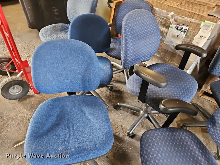 image for item NE9462 (8) chairs