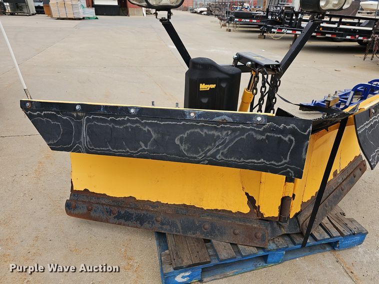 image for item NE9465 Meyer  SV8.5 snow plow