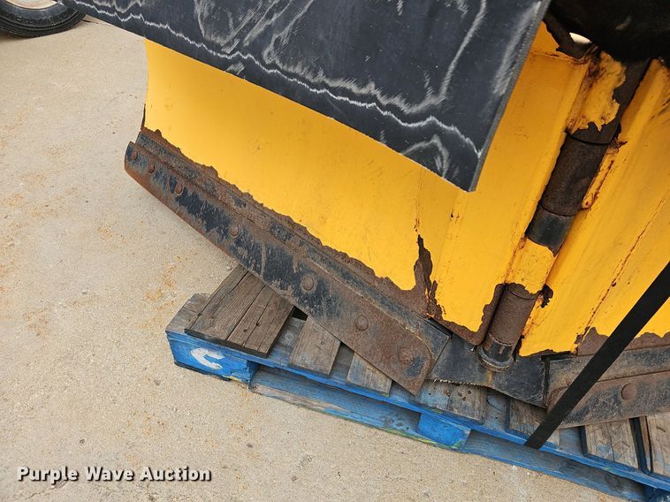 image for item NE9465 Meyer  SV8.5 snow plow