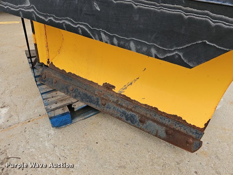 image for item NE9465 Meyer  SV8.5 snow plow