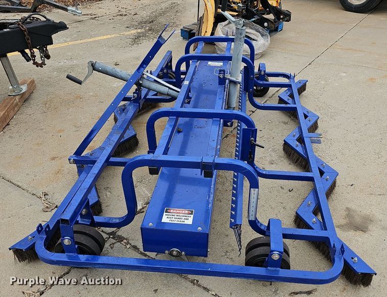 image for item NE9466 Sportsfield artificial field groomer