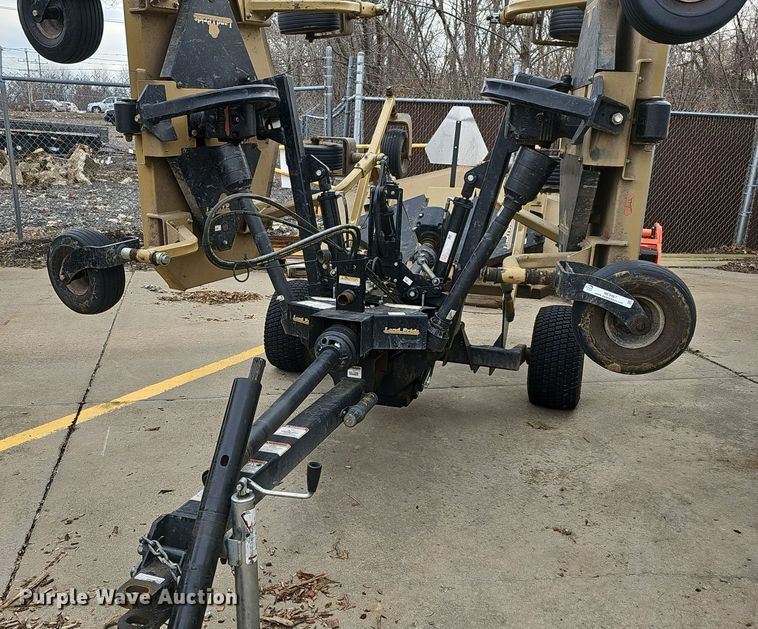 image for item NE9467 Land Pride rotary mower