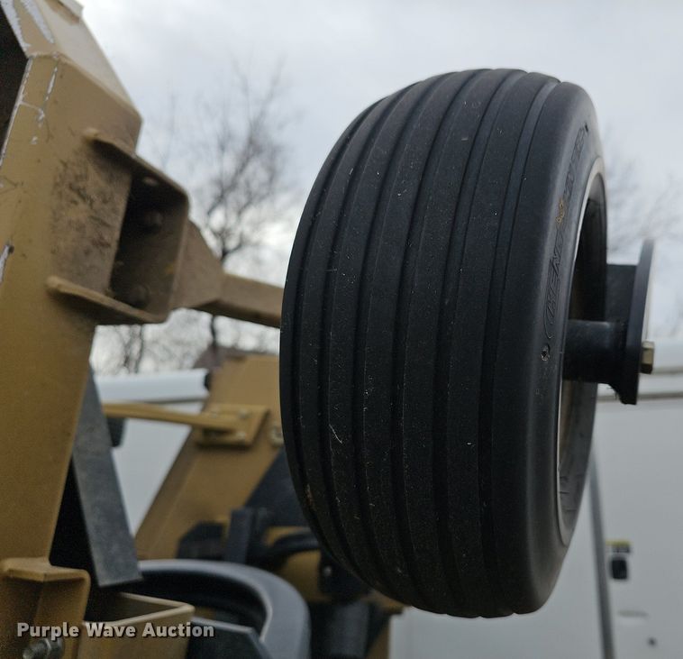 image for item NE9467 Land Pride rotary mower