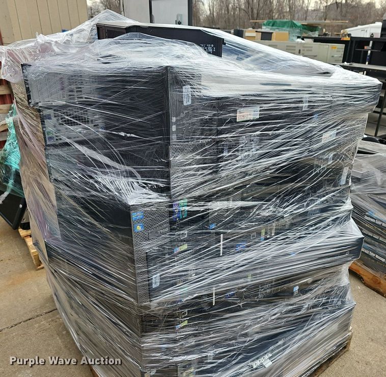 image for item NE9473 Approximately 60 PC towers 