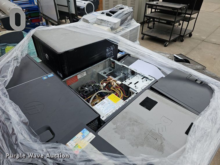 image for item NE9473 Approximately 60 PC towers 