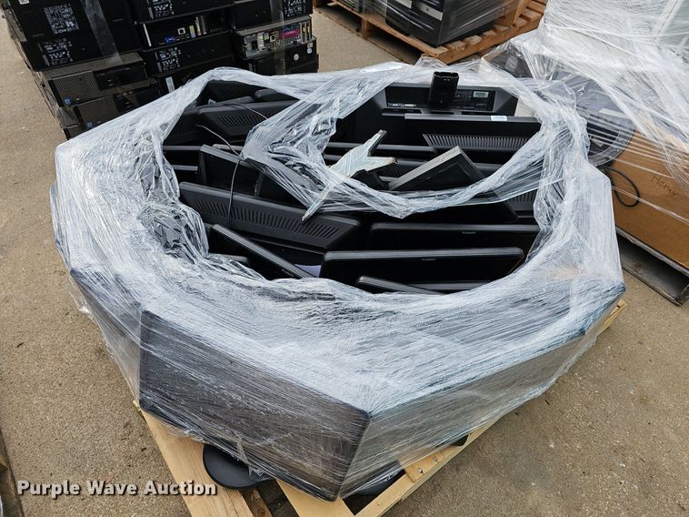 image for item NE9474 Approximately 25 Planar monitors 