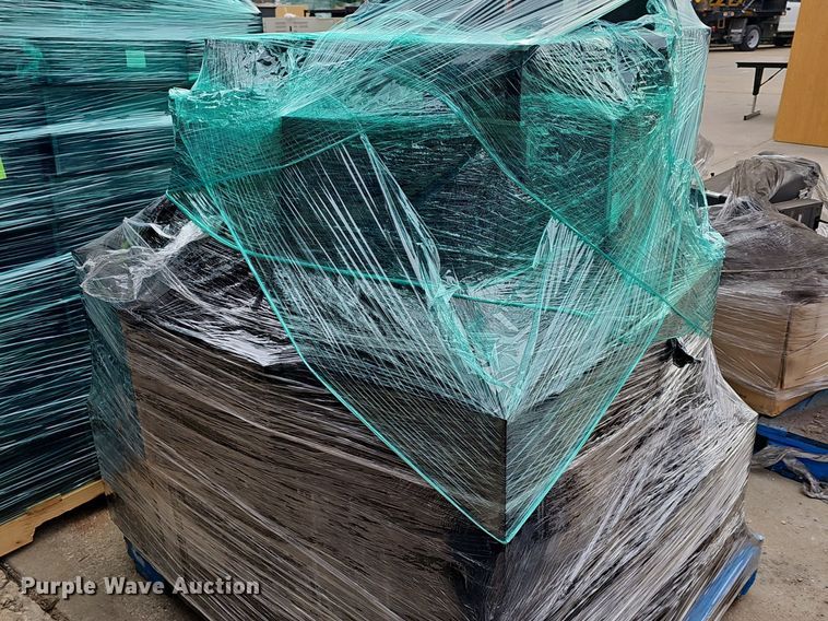 image for item NE9478 Approximately 80 HP towers 