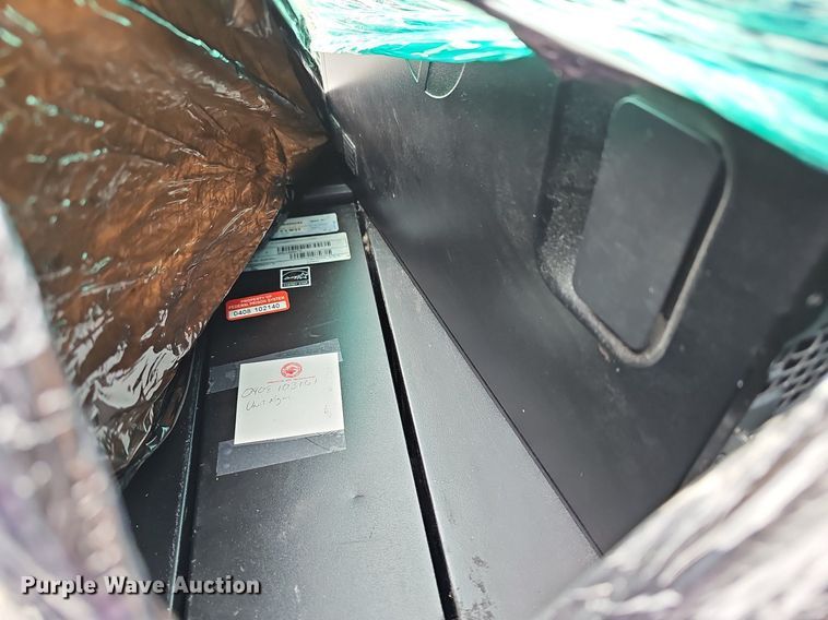 image for item NE9478 Approximately 80 HP towers 