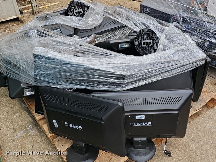 image for item NE9481 Approximately 20 Planar monitors