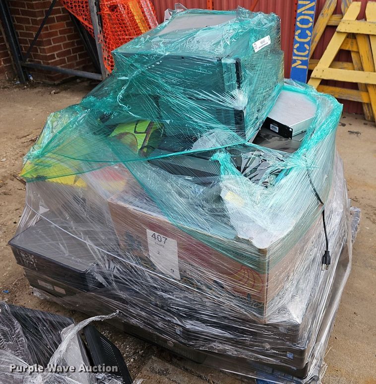 image for item NE9482 Approximately 100 routers